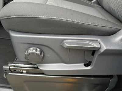 VW T7 Basis (2025) - Photo 13