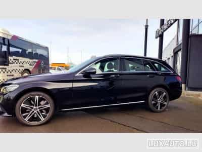 Mercedes C 300 e T (2021) - Photo 3