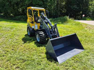 Eurotrac F25 (2024) - Photo 6