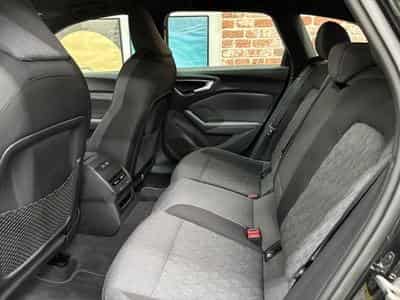 Audi A5 A5 Avant 2.0 TFSi 204cv Auto S-line Edition (2025) - Photo 6