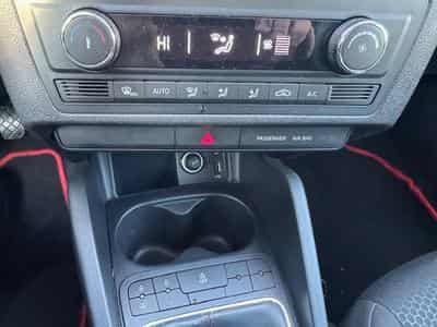 Seat Ibiza SEAT IBIZA FR 1,4TDI LED KLIMAAUTOMATIK PROBLEM TURBO (2015) - Photo 14