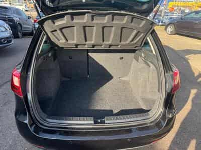 Seat Ibiza SEAT IBIZA FR 1,4TDI LED KLIMAAUTOMATIK PROBLEM TURBO (2015) - Photo 7