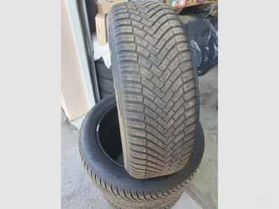 Pneus – 18" - 215/55R 99V - Photo 1