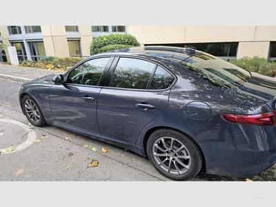 Alfa-Romeo Giulia 200cv (2018) - Photo 7