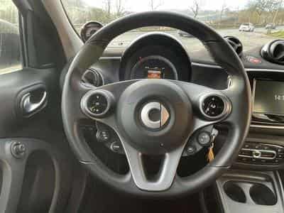 smart forFour PASSION 1.0 essence (2019) - Photo 14