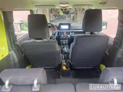 Suzuki Jimny GLX (2019) - Photo 3