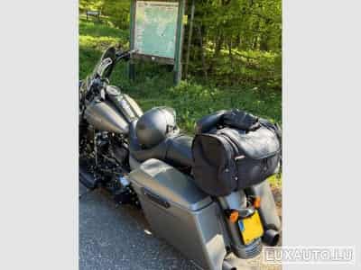Harley-Davidson Road King Special (2018) - Photo 2