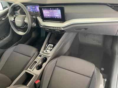 Skoda Octavia Essence (2026) - Photo 12