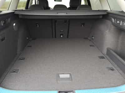 Skoda Superb 2.0 TDI 142kW 4x4 Selection (2025) - Photo 10
