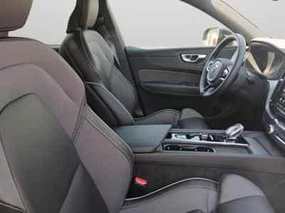 Volvo XC60 B5 Black Edition Plus / Essence (2025) - Photo 15