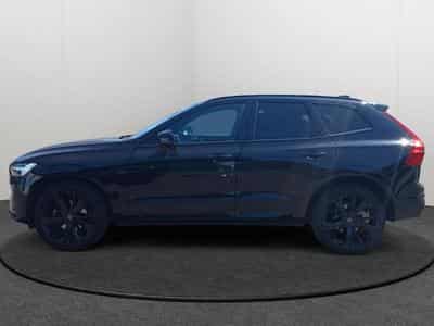 Volvo XC60 B5 Black Edition Plus / Essence (2025) - Photo 2