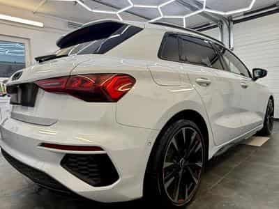 Audi A3 S-Line (2023) - Photo 6