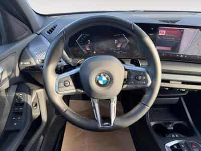BMW 120 I Pack M / Panoramique / Essence (2025) - Photo 11