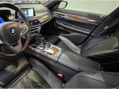 BMW 750 M750d (2017) - Photo 9