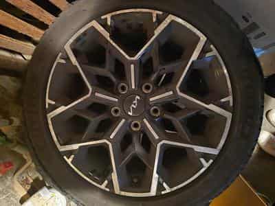 Kia Ceed GT Line (2023) - Photo 14