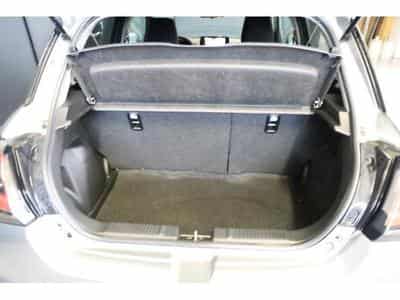 Suzuki Swift GL+ (2025) - Photo 8
