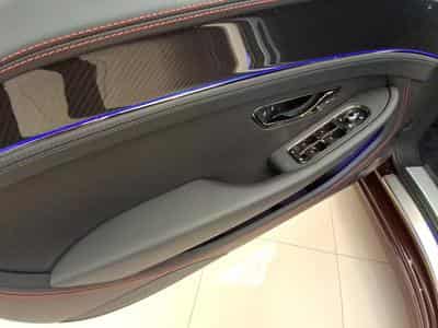 Bentley Continental GT Black Edition (2025) - Photo 9