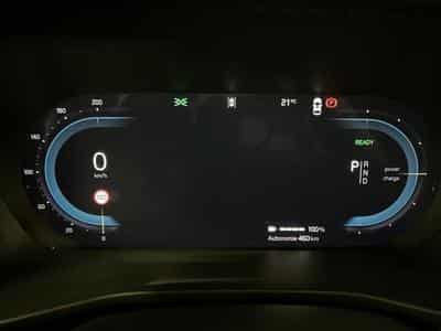 Volvo EX40 Black Edition Plus (2024) - Photo 13
