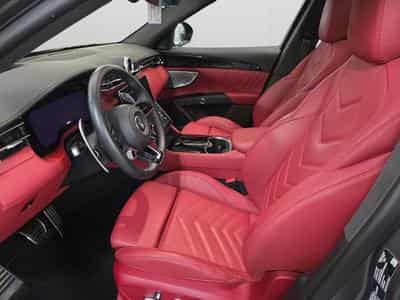 Maserati Grecale Modena 2.0 Turbo MHEV AWD / Essence (2023) - Photo 12