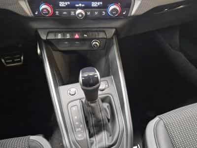 Audi A1 Sportback S line (2025) - Photo 12