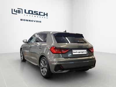 Audi A1 Sportback S line (2025) - Photo 6