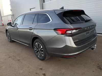 Skoda Superb 2.0 TDI 142kW 4x4 Selection (2025) - Photo 3