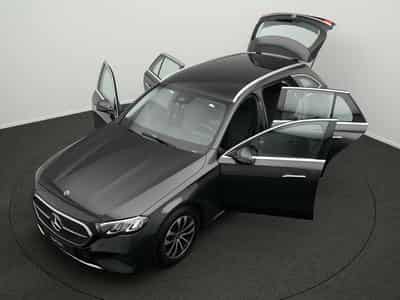 Mercedes Classe E T Avantgarde LED+AHK+Kamera+Totw (2024) - Photo 12