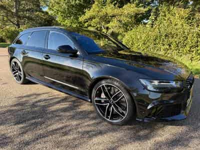 Audi RS6 AVANT 4.0 TFSI QUATTRO V8 Bi-Turbo 560 PS (2015) - Photo 1