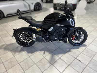 Ducati Diavel V4 (2023) - Photo 5