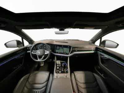VW Touareg R-Line+8AT+4M+TDI+Pano+LED (2025) - Photo 2