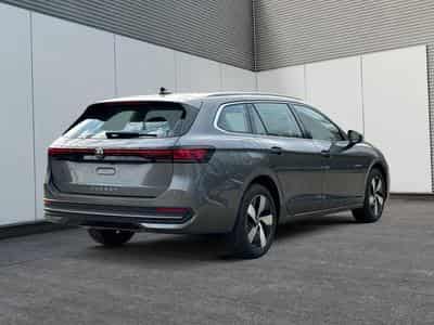 VW Passat Variant Business (2026) - Photo 3