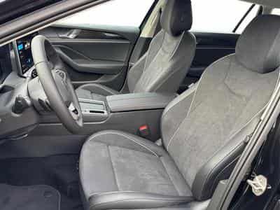 VW Passat Variant Business (2026) - Photo 11