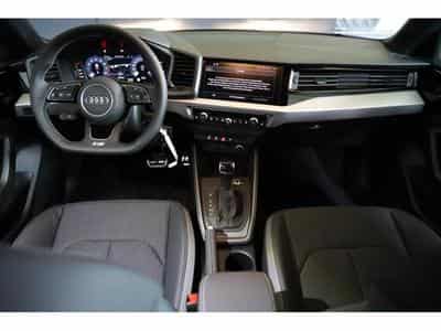 Audi A1 Sportback S Line (2024) - Photo 2