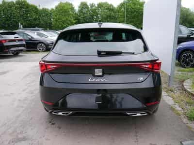 Seat Leon FR 2.0 TDI DSG (2025) - Photo 2