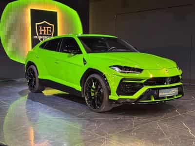 Lamborghini Urus (2022) - Photo 1