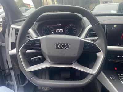 Audi e-tron (2024) - Photo 11