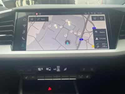 Audi e-tron (2024) - Photo 12