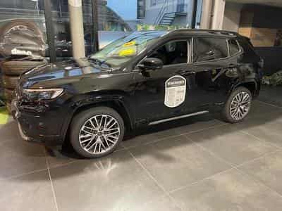 Jeep Compass Summit 1,3 essence + PlugIn Hybrid 240 cv (2024) - Photo 1