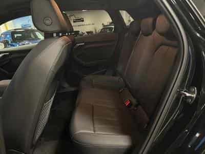 Audi A3 Sportback 35 TFSI S line (2024) - Photo 13