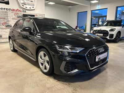 Audi A3 Sportback 35 TFSI S line (2024) - Photo 2