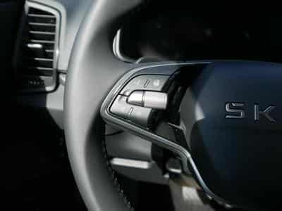 Skoda Karoq Selection (2026) - Photo 12