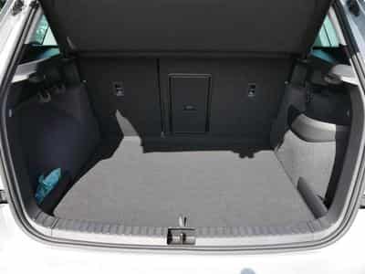 Skoda Karoq Selection (2026) - Photo 6