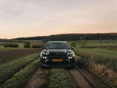 Porsche Macan Macan 4 (2025) - Photo 2