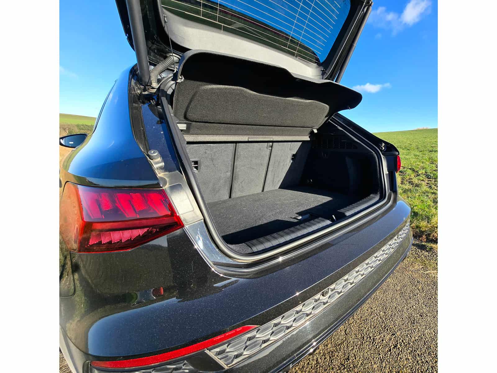 Audi RS3 (2023) - Photo 5