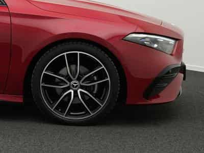 Mercedes A 200 d AMG-Line Multi+Kamera+AHK+19"+Night (2025) - Photo 6