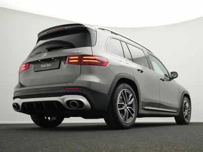 Mercedes GLB 35 AMG 4MATIC Multi+Pano+Totw+Keyless (2025) - Photo 9