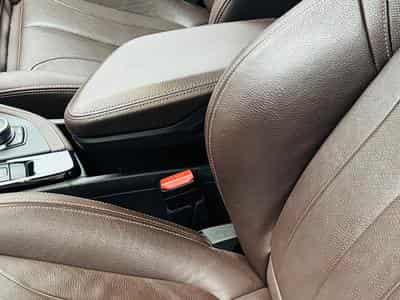BMW X1 2.0i M-Paket (2019) - Photo 2