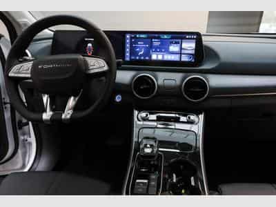 Forthing T5 EVO 1.5 HEV FULL HYBRID (2026) - Photo 9