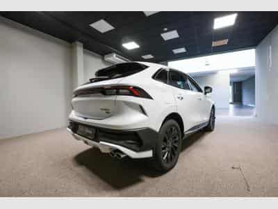 Forthing T5 EVO 1.5 HEV FULL HYBRID (2026) - Photo 3