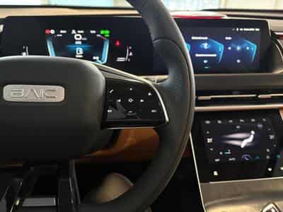 Baic X75 1.5 TURBO AUTO FULL OPTIONS (2026) - Photo 8